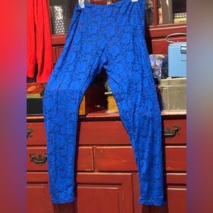 She wore blue lace leggings queen size NWOT Very rare vintage 90s